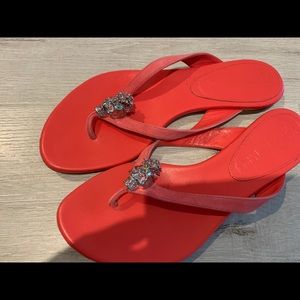 Red skull Macqueen flip flop